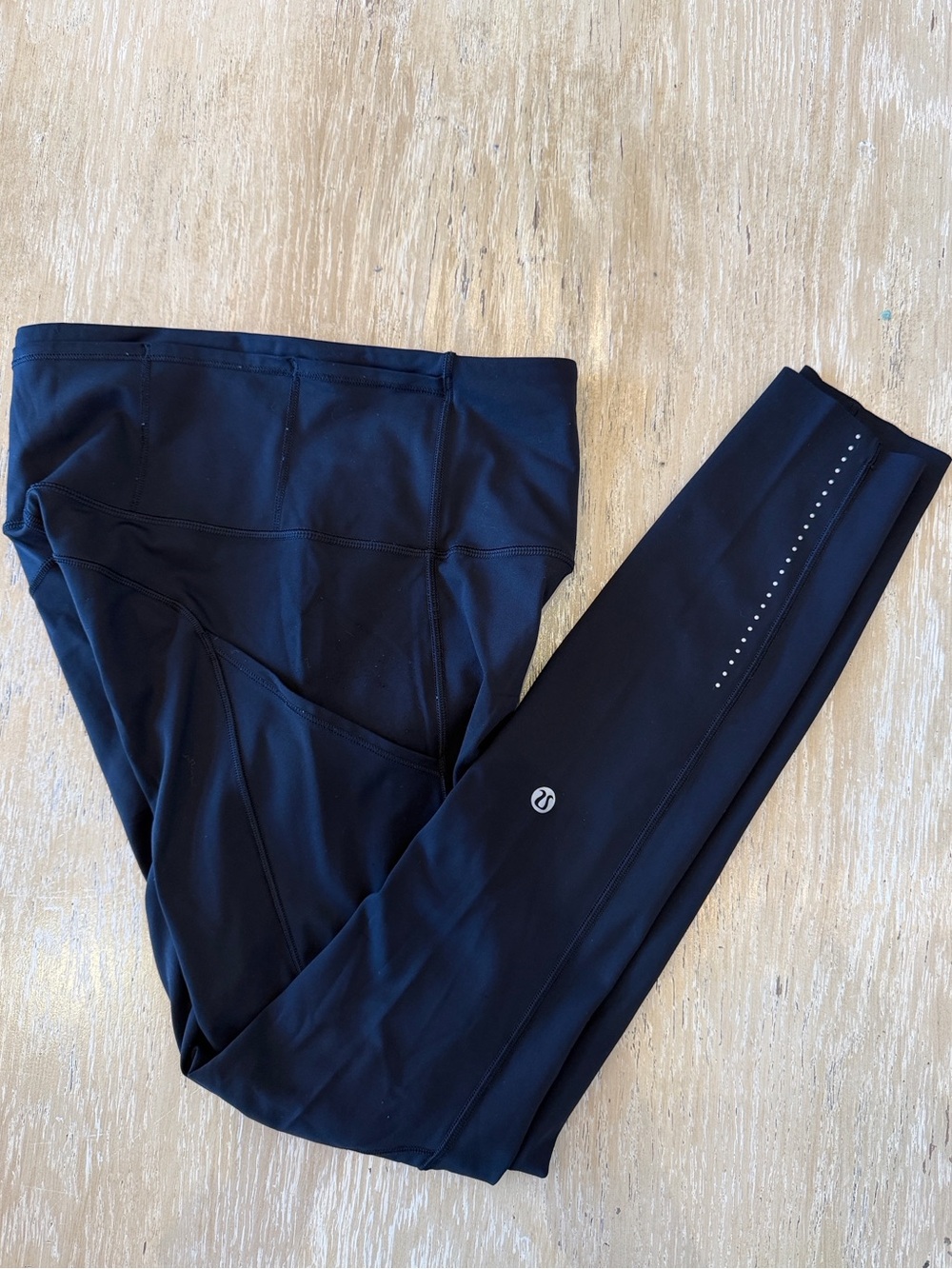 Lululemon Navy Black Active Leggings with Reflective Dots-Size-XXS- PreOwned